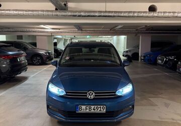 VW Touran 88.800 km 17.700 &euro; Berlin 10115