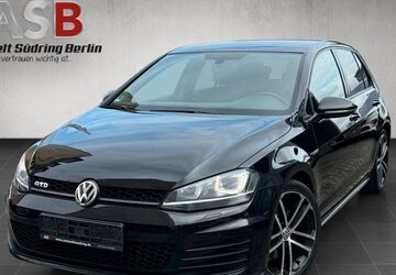 VW Golf 208.598 km 10.999 &euro; Berlin 12055