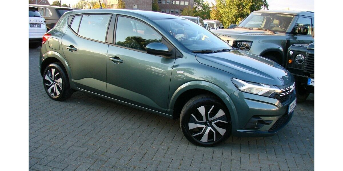 Dacia Sandero III 1,0 TCe 90 Expression Automatik Temp S 20.658 km 16.980 &euro; Falkensee 14612