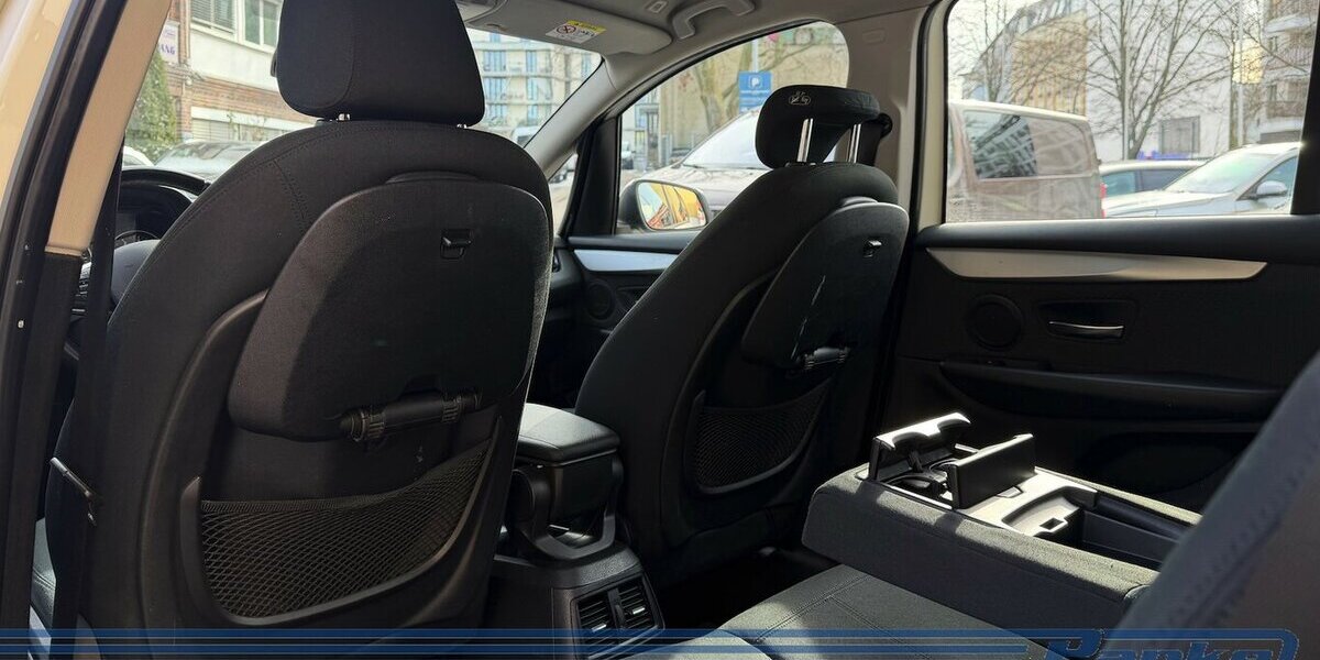 BMW 216 Gran Tourer 216d Advantage*SHZ*BT*PDC*7Sitz* 159.076 km 10.990 &euro; Berlin 13187