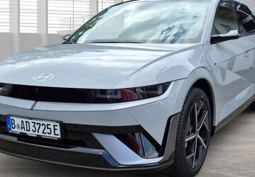 Hyundai IONIQ 5 5.500 km 55.900 &euro; Berlin 12351