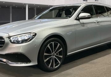 Mercedes-Benz E 300 115.000 km 23.300 &euro; Berlin 12043