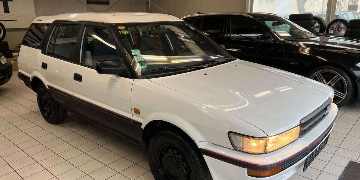 Toyota Corolla 159.000 km 8.990 &euro; Berlin 12439