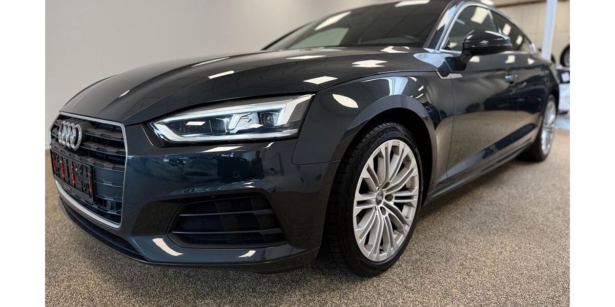 Audi A5 111.000 km 18.800 &euro; Blankenfelde-Mahlow 15827