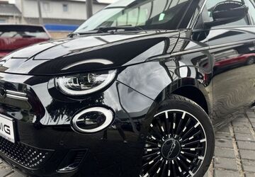 Fiat 500e 13.712 km 23.999 &euro; Berlin 13127