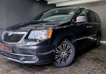 Lancia Voyager 149.000 km 14.990 &euro; Berlin 12279