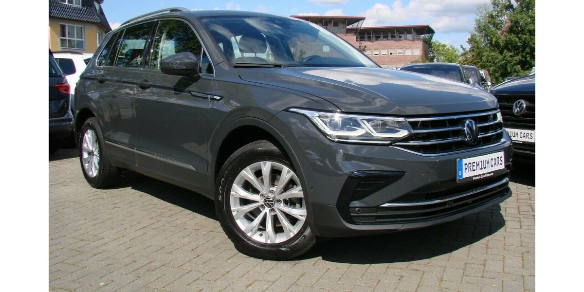 VW Tiguan 1.5TSI Elegance IQ.DRIVE ACC Navi Kamera 37.339 km 29.980 &euro; Falkensee 14612