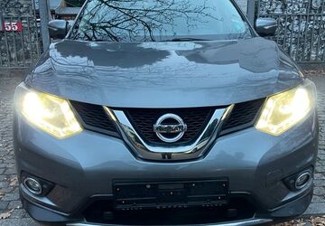 Nissan X-Trail 166.123 km 10.999 &euro; Berlin 12357