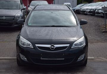 Opel Astra 226.000 km 3.999 &euro; Berlin 13597