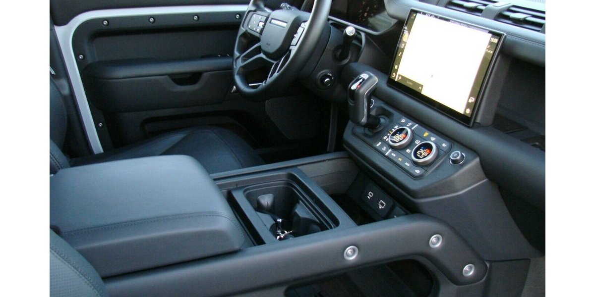 Land Rover Defender 110 HSE AWD Dynamic-X Pano 360ºSHZ AHK Me 39.980 km 74.980 &euro; Falkensee 14612