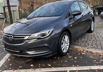 Opel Astra 83.941 km 7.999 &euro; Berlin 13597