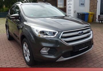 Ford Kuga 102.547 km 16.440 &euro; Potsdam-Drewitz 14480