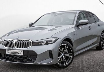 BMW 330 4.100 km 44.450 &euro; Teltow 14513