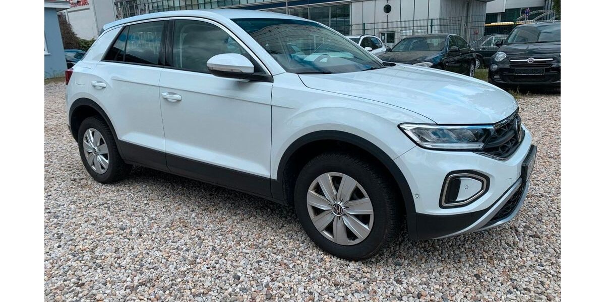 VW T-Roc 82.700 km 15.999 &euro; Berlin-Spandau 13597