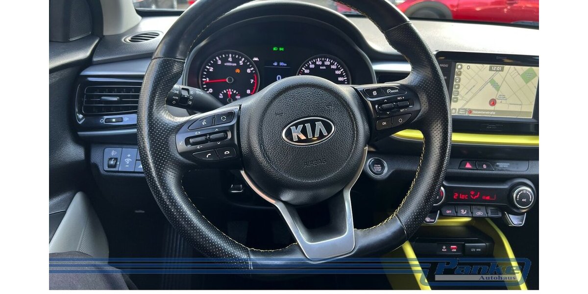 Kia Stonic Spirit 1.0*NAV*SHZ*RFK*BT*TotW*LED* 75.000 km 12.990 &euro; Berlin 13187