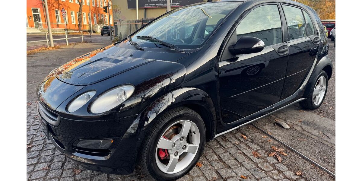 Smart ForFour 228.339 km 1.590 &euro; Berlin - Tempelhof 12107