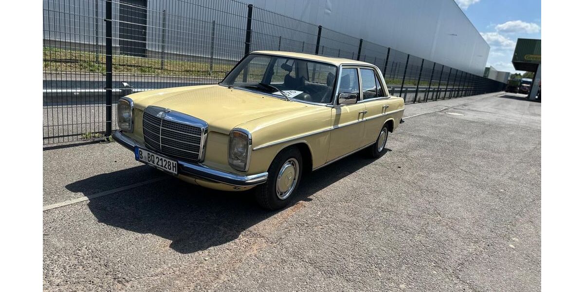 Mercedes-Benz 200 65.000 km 4.900 &euro; Ludwigsfelde 14974