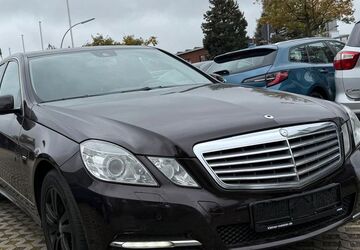 Mercedes-Benz E 220 232.525 km 8.900 &euro; Berlin 12277