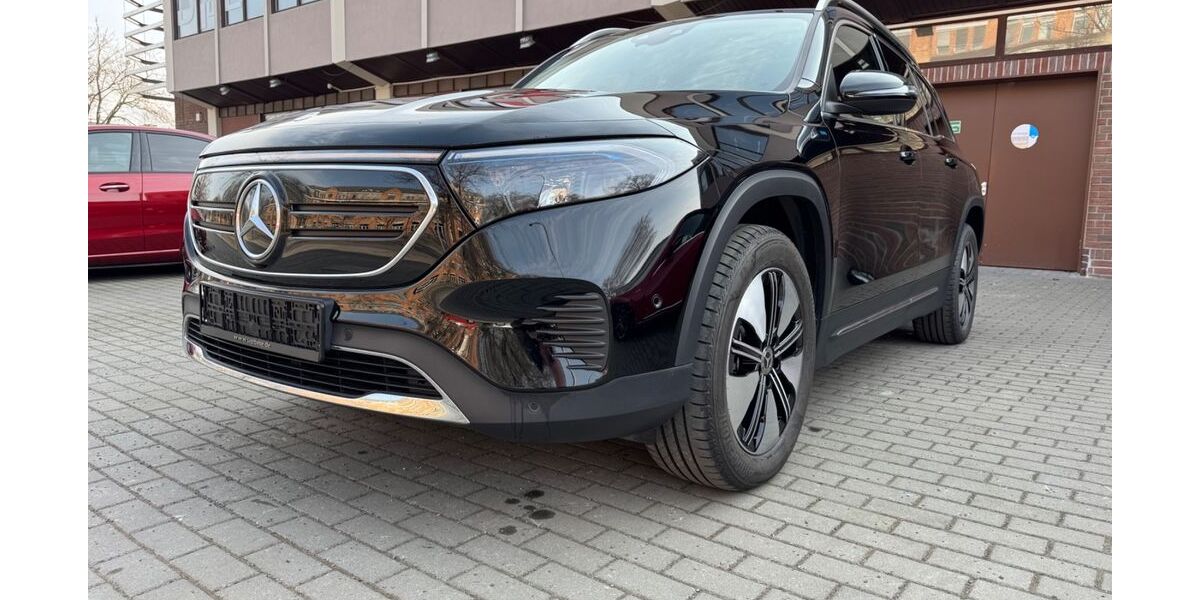 Mercedes-Benz EQB 34.000 km 33.888 &euro; Berlin 13599