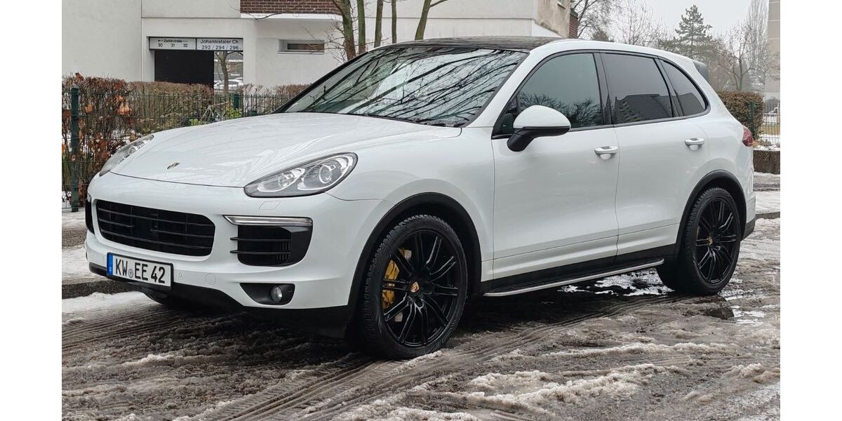 Porsche Cayenne 192.500 km 26.800 &euro; Schönefeld 12529