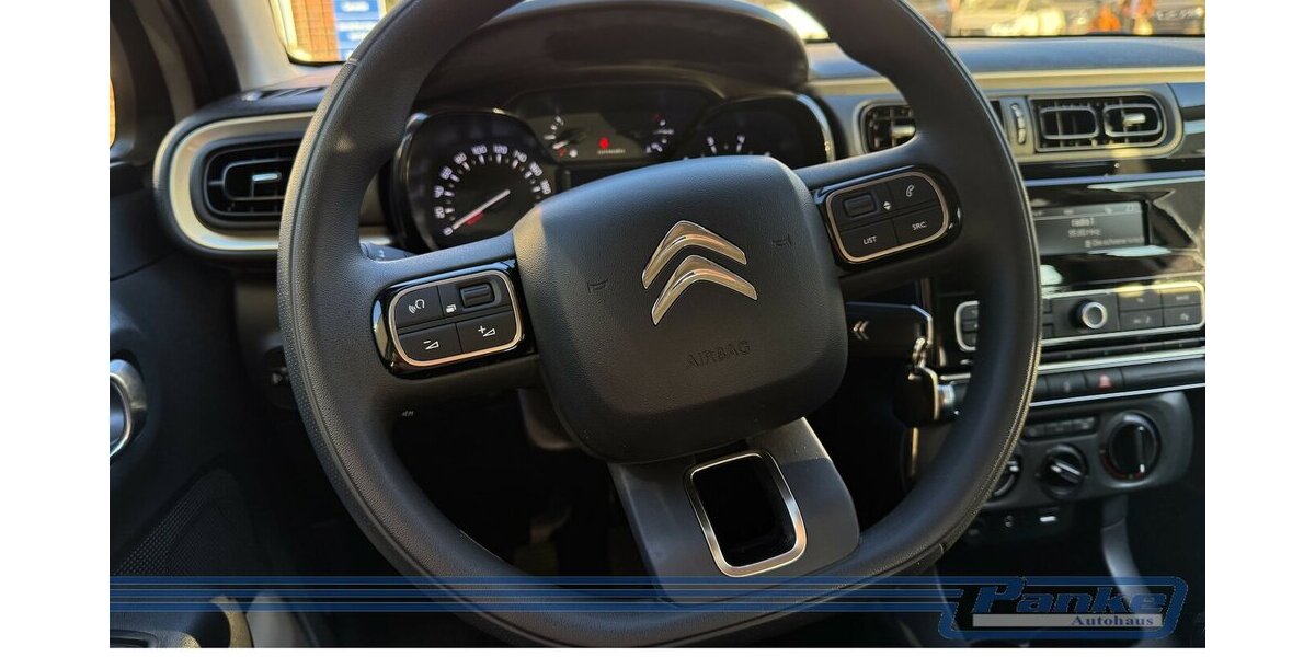 Citroen C3 1.2 PT 82 Feel*LED*BT*Tempo*8Reifen*SpurH* 84.089 km 7.990 &euro; Berlin 13187