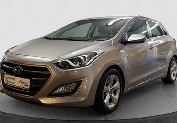 Hyundai i30 103.000 km 12.700 &euro; Berlin 10625