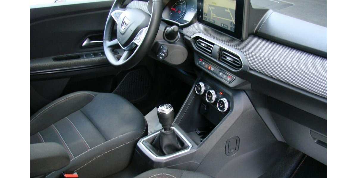 Dacia Jogger 1.0TCe 110 Extreme+ LED Tempomat Totwinkel 19.006 km 15.980 &euro; Falkensee 14612