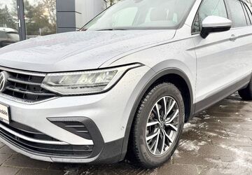 VW Tiguan 45.000 km 24.995 &euro; Potsdam 14480