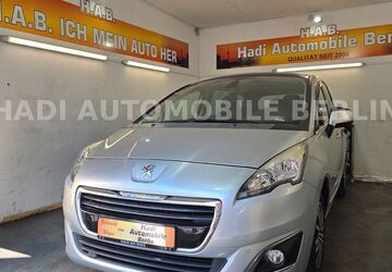 Peugeot 5008 112.883 km 9.999 &euro; Berlin 12347