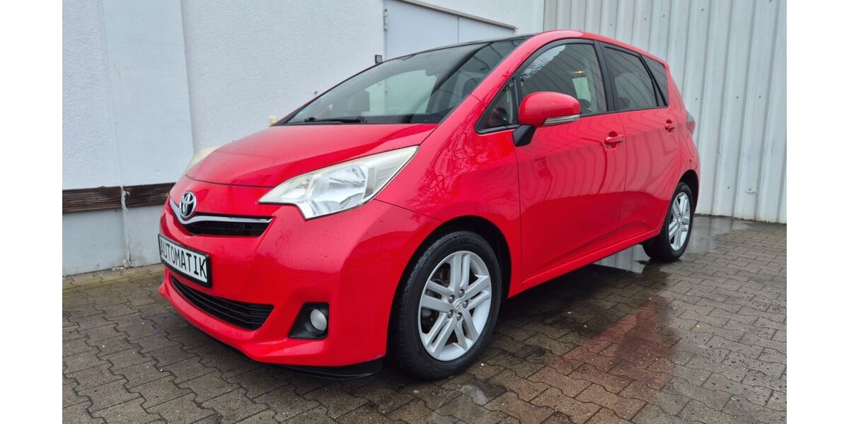 Toyota Verso-S 182.000 km 5.499 &euro; Berlin 13125