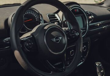 Mini Cooper 8.384 km 27.950 &euro; Teltow 14513