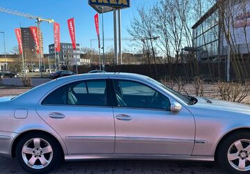 Mercedes-Benz 220 350.000 km 2.400 &euro; Berlin 10787