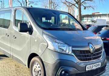 Renault Trafic 64.500 km 26.890 &euro; Berlin 13581