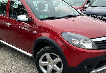 Dacia Sandero 98.547 km 4.990 &euro; Berlin 13089