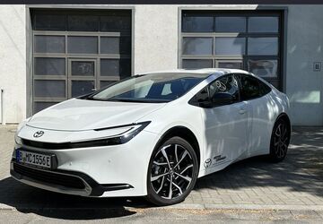 Toyota Prius 8.000 km 41.875 &euro; Berlin 13403