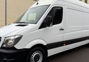 Mercedes-Benz Sprinter 201.034 km 12.990 &euro; Berlin 13055