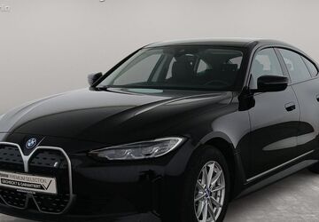 BMW i4 10.588 km 38.900 &euro; Berlin 14057