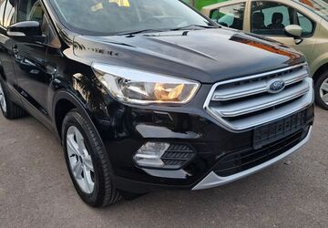 Ford Kuga 133.412 km 10.700 &euro; Berlin 13055
