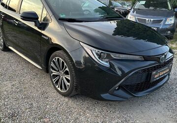 Toyota Corolla 160.000 km 17.790 &euro; Berlin 13127