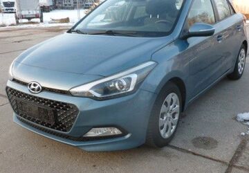 Hyundai i20 178.000 km 7.490 &euro; Stahnsdorf 14532