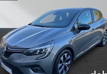 Renault Clio 48.205 km 12.990 &euro; Oranienburg OT Germendorf 16515