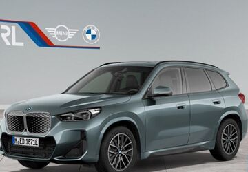 BMW iX1 4.500 km 53.990 &euro; Potsdam 14482