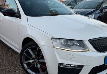 Skoda Octavia 141.256 km 12.490 &euro; Berlin 13089