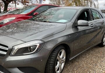 Mercedes-Benz A 180 124.000 km 10.900 &euro; Berlin 13089