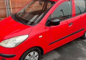 Hyundai i10 172.000 km 1.499 &euro; Berlin 12057