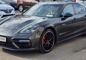 Porsche Panamera 136.123 km 55.890 &euro; Berlin 12247