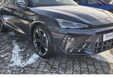 Cupra Leon 8.400 km 28.990 &euro; Potsdam 14482
