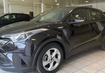 Toyota C-HR 59.276 km 16.950 &euro; Berlin 12349