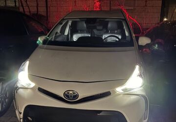 Toyota Prius+ 379.000 km 12.990 &euro; Berlin 13409