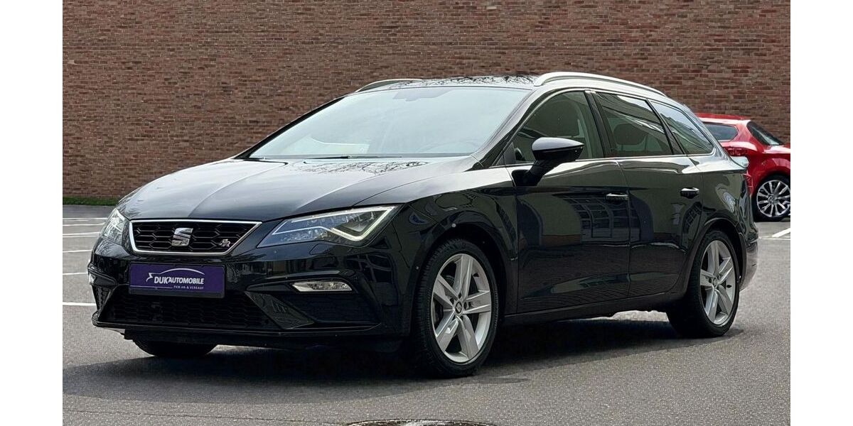 Seat Leon 28.591 km 19.999 &euro; Berlin 13089